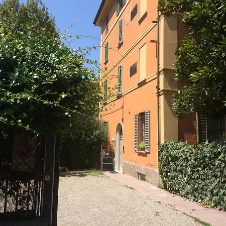 Pepoli House *