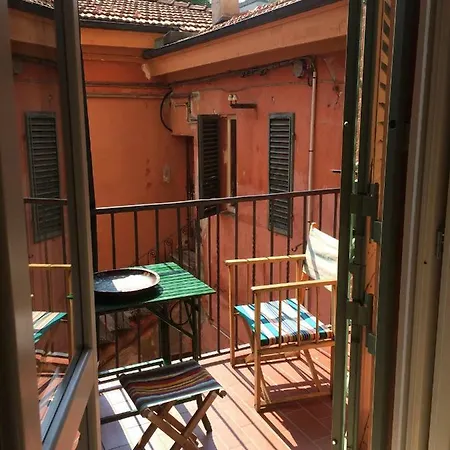 Pepoli House Daire *