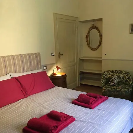 Pepoli House Apartamento
